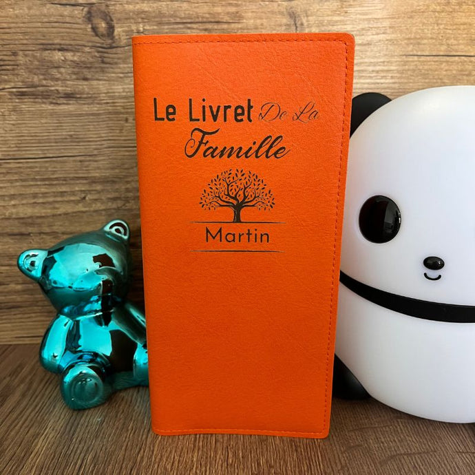 Protège Livret de Famille Personnalisé Orange Vente Privée