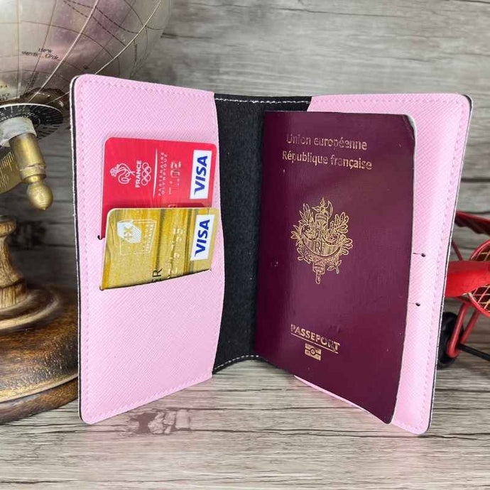 Protège Passeport Personnalisé Rose