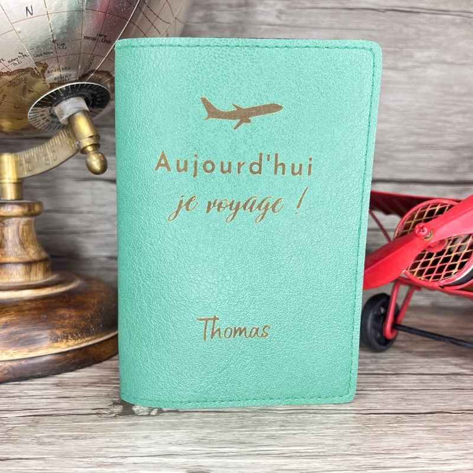 Étui Passeport Personnalisé Vert