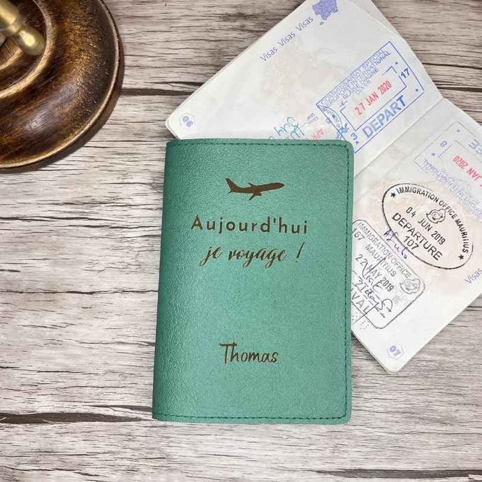 Étui Passeport Personnalisé Vert