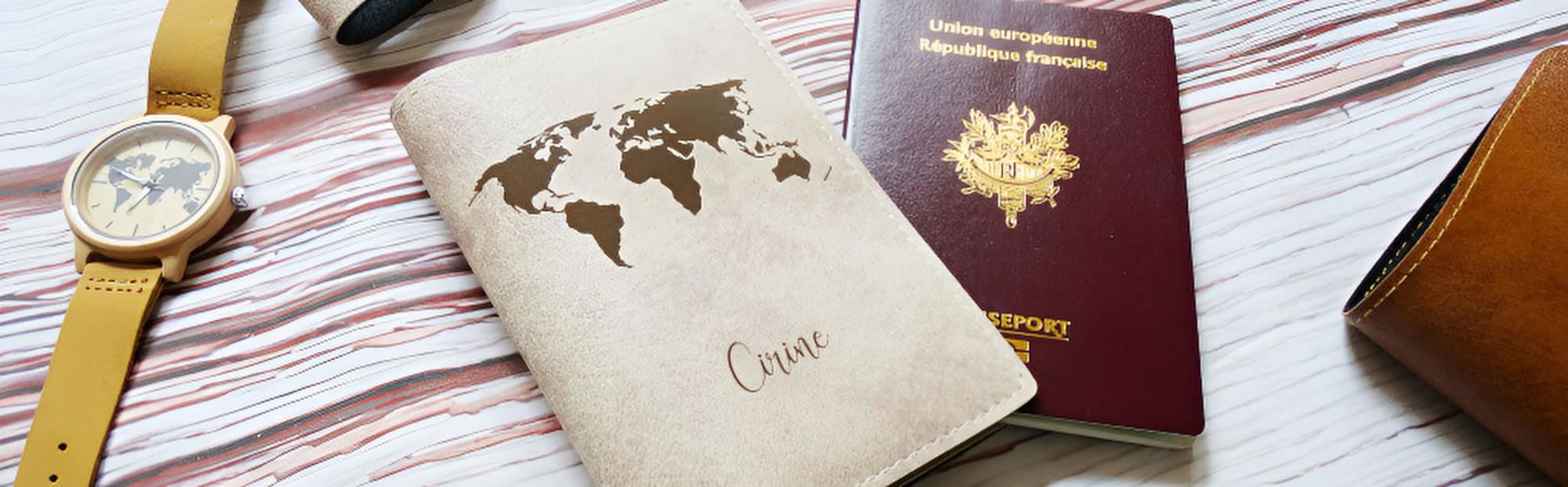 Article: Pourquoi protéger votre passeport, votre document de voyage essentiel ?